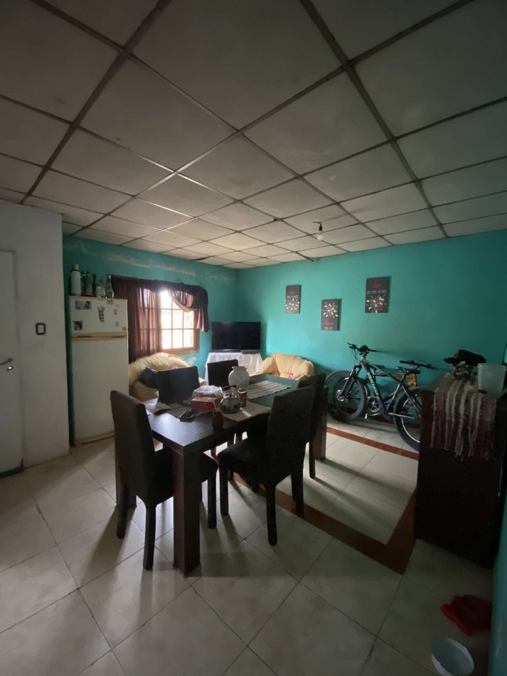 DOS DEPARTAMENTOS EN UN TERRENO