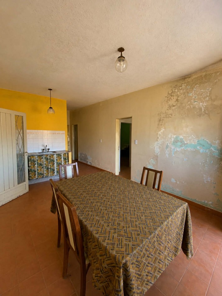CASA EN VENTA - BARRIO LOS ALAMOS