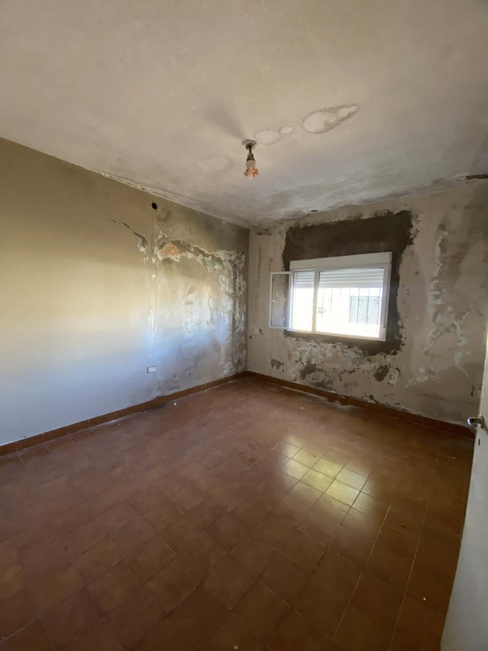 CASA EN VENTA - BARRIO LOS ALAMOS