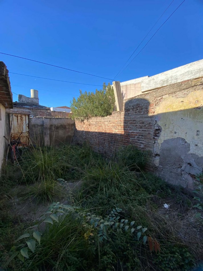 CASA EN VENTA- BARRIO AVELLANEDA- BAHIA BLANCA