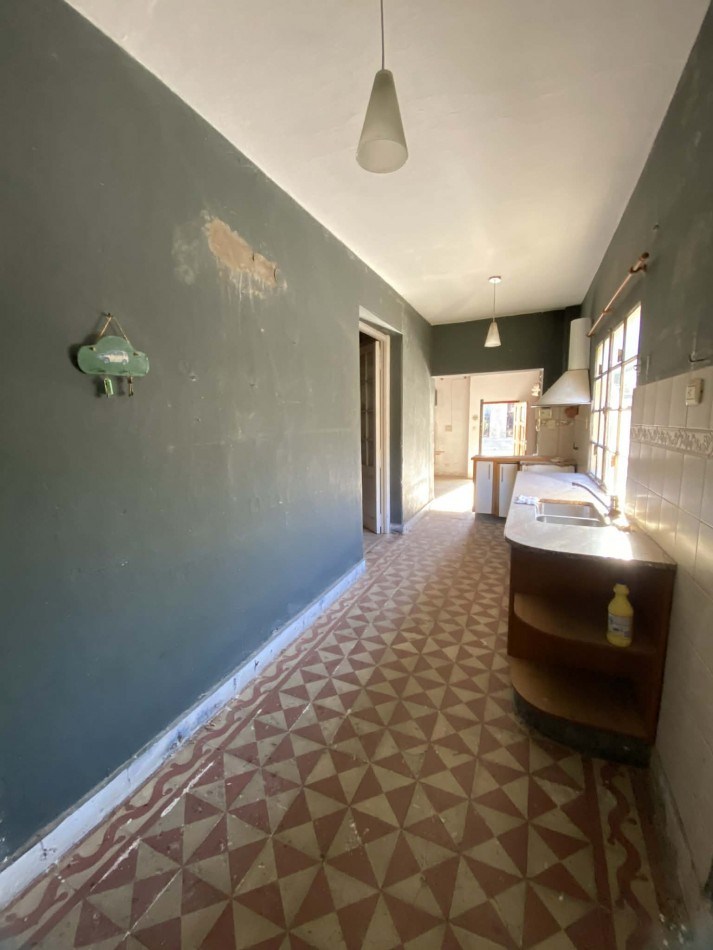 CASA EN VENTA- BARRIO AVELLANEDA- BAHIA BLANCA
