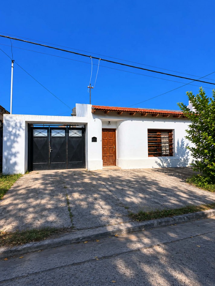 CASA EN VENTA- BARRIO AVELLANEDA- BAHIA BLANCA
