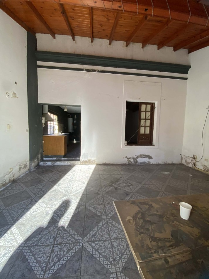 CASA EN VENTA- BARRIO AVELLANEDA- BAHIA BLANCA