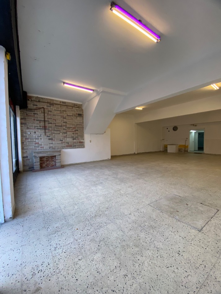 Alquiler local comercial en Punta alta 