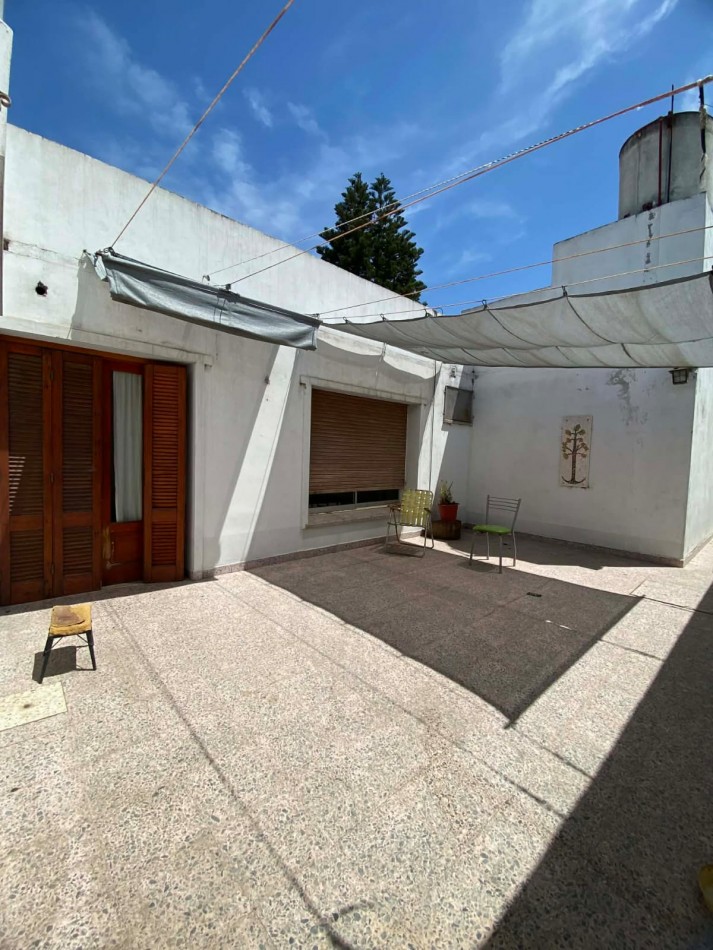 Casa en Venta en Punta Alta | 3 Dorm. y Quincho | Rosales 300