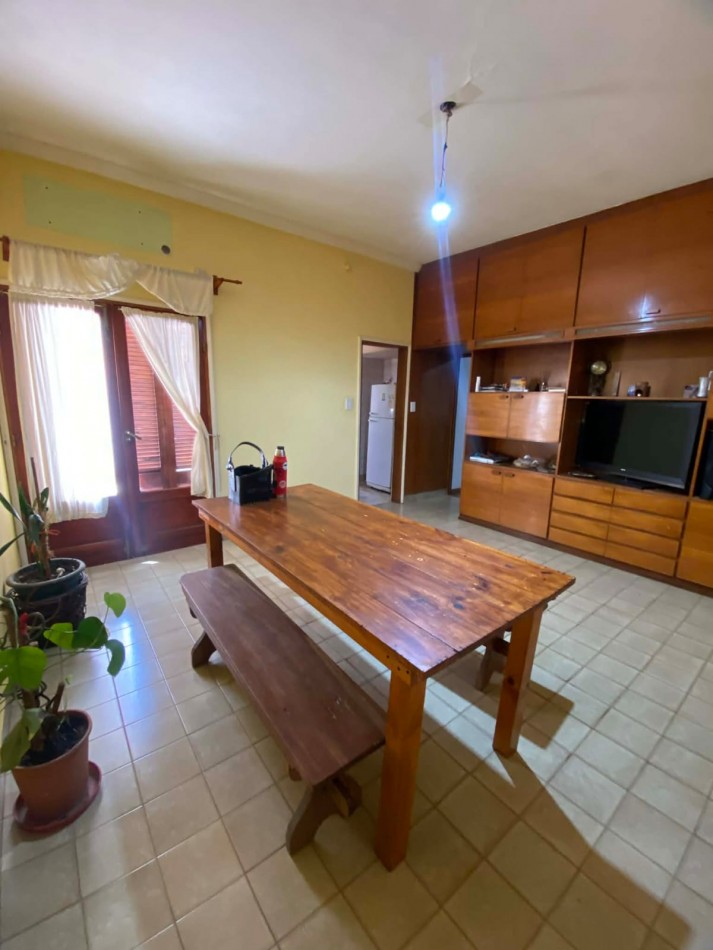 Casa en Venta en Punta Alta | 3 Dorm. y Quincho | Rosales 300