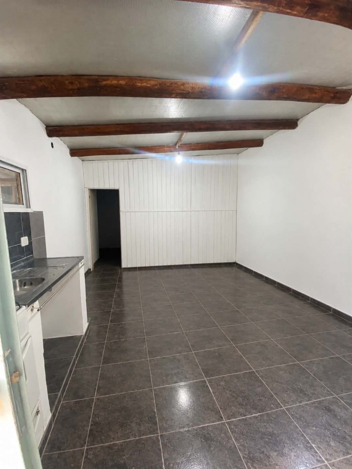 DPTO UN DORMITORIO SEMIAMOBLADO 